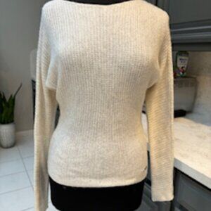 Abercrombie & Fitch crewneck sweater